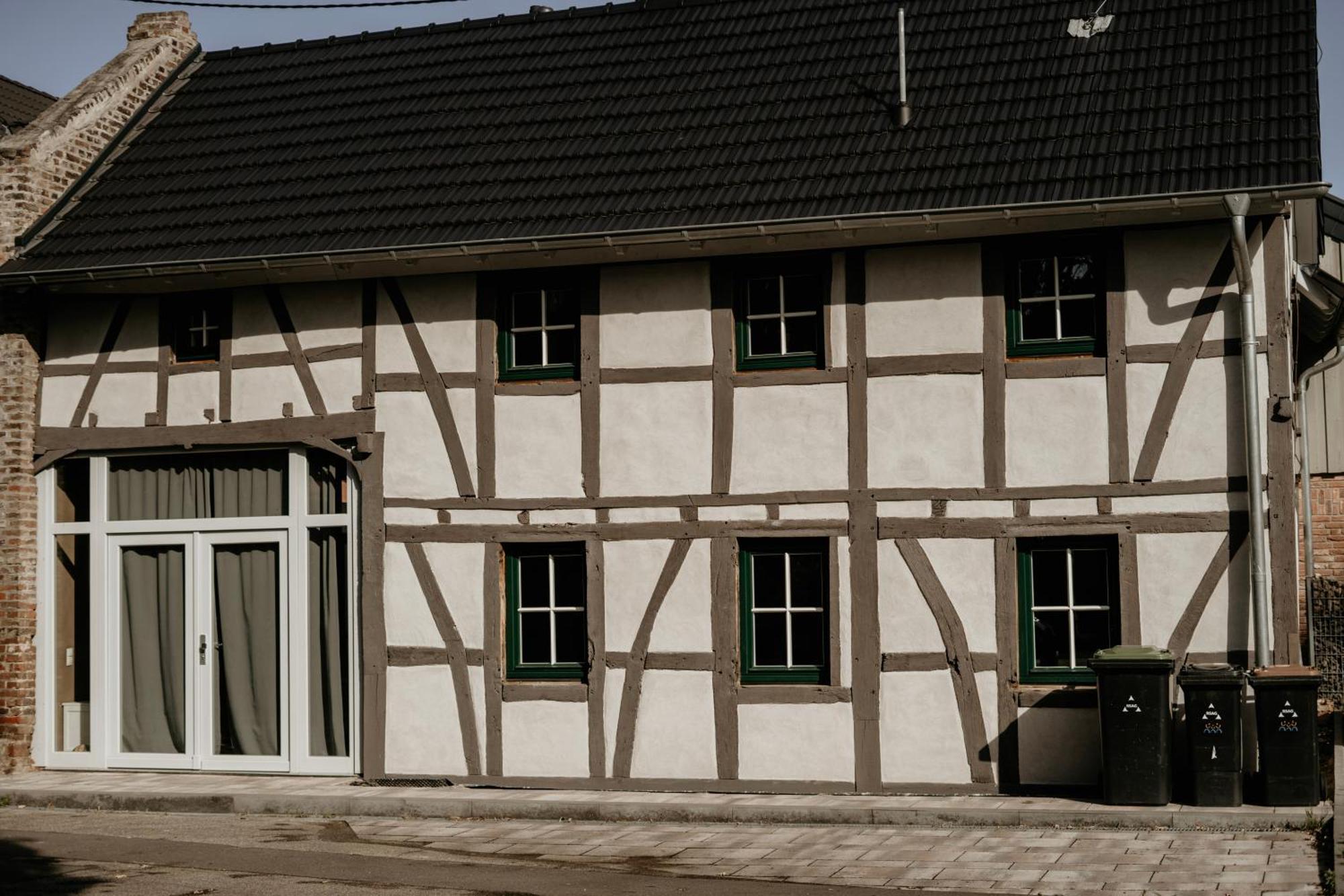 Modernisiertes Fachwerkhaus In Rheinbach Bei Bonn Villa Eksteriør billede